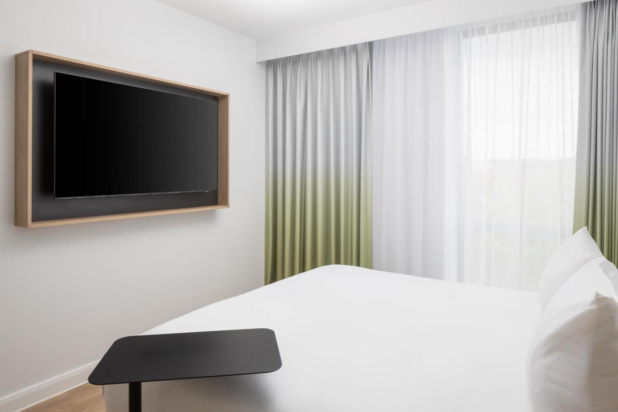 Hampton By Hilton